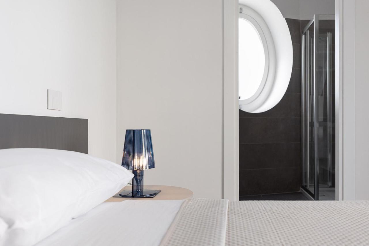 Oneweek Gaeta Suites And Apartments Exterior foto