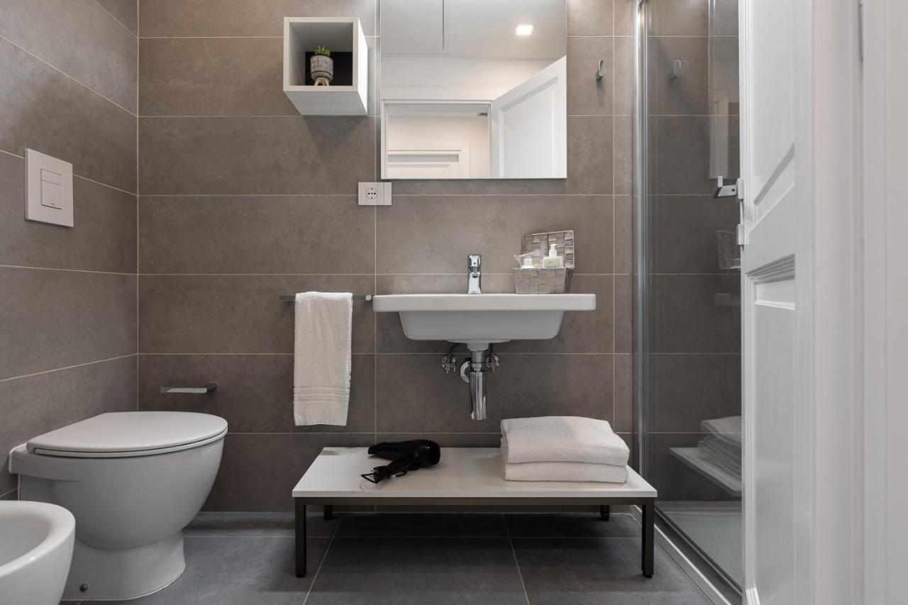Oneweek Gaeta Suites And Apartments Exterior foto